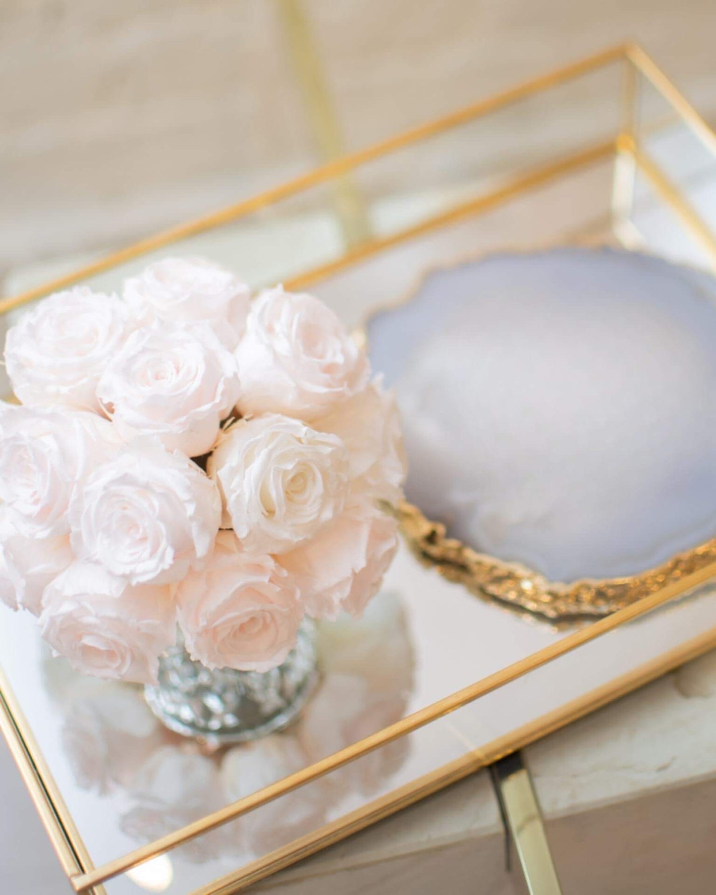 PETITE CRYSTAL VASE WITH PETITE PRESERVED ROSES - DOME SHAPE